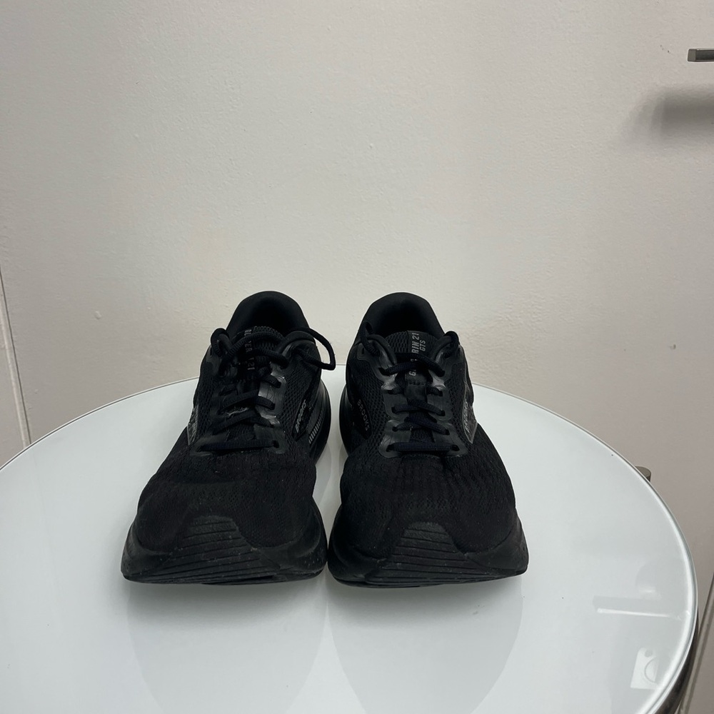 Brooks Running Shoes Bundle – Men’s Sizes 10 & 10.5 US